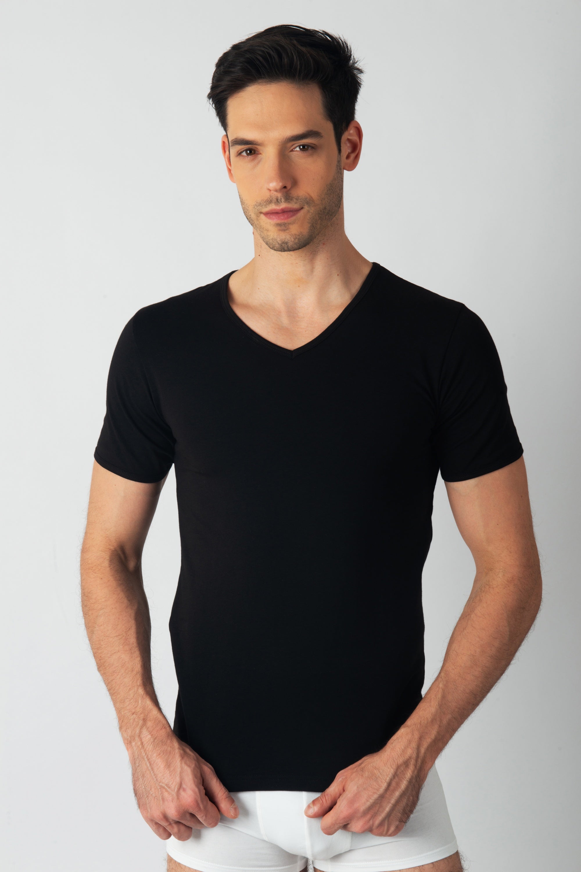 Pack Matsumoto de 3 T-shirts Col V Homme en Coton